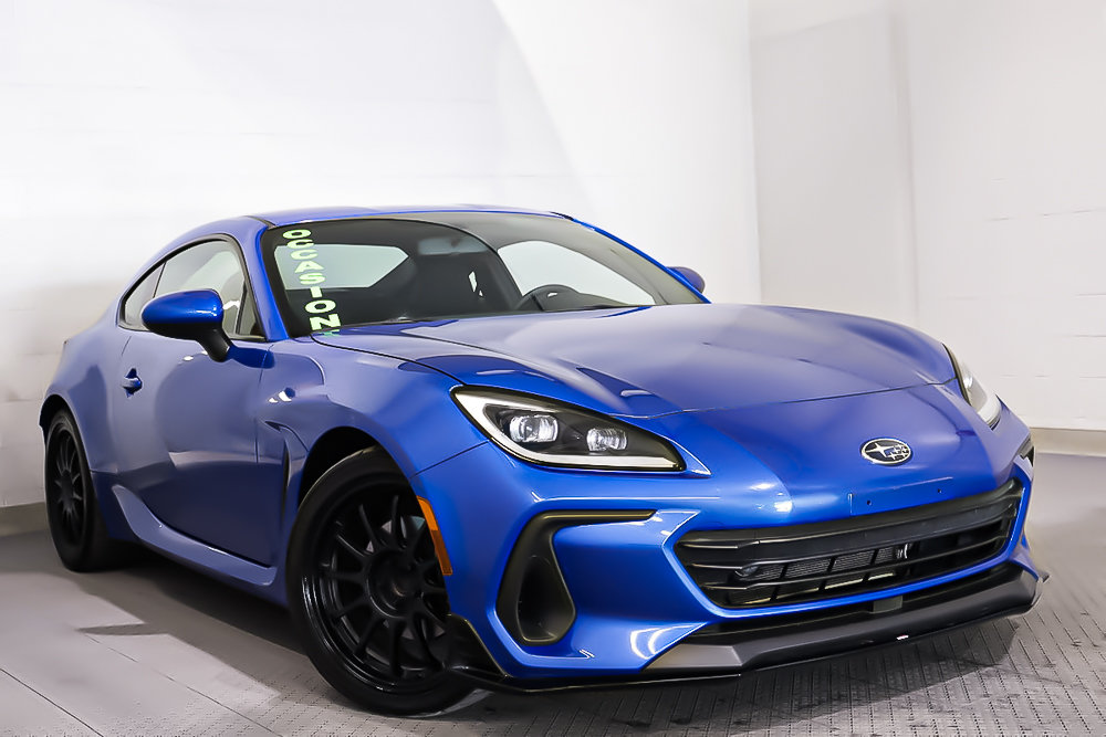 2023 Subaru BRZ SPORT-TECH + MANUEL + MAGS 18 POUCES in Terrebonne, Quebec - 1 - w1024h768px