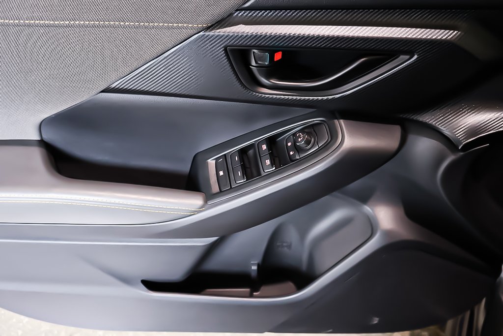 2024 Subaru Crosstrek ONYX + AWD + TOIT OUVRANT in Terrebonne, Quebec - 26 - w1024h768px