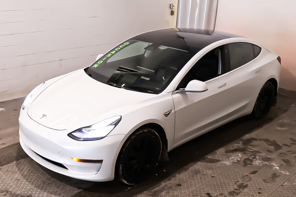 2020 Tesla MODEL 3 SR PLUS + CUIR + TOIT DE VERRE PANO in Terrebonne, Quebec - 3 - w1024h768px