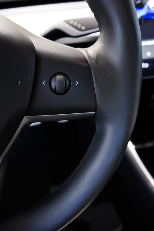 Tesla MODEL 3 PERFORMANCE LONG RANGE + AWD + TOIT PANO 2020 à Terrebonne, Québec - 18 - w1024h768px