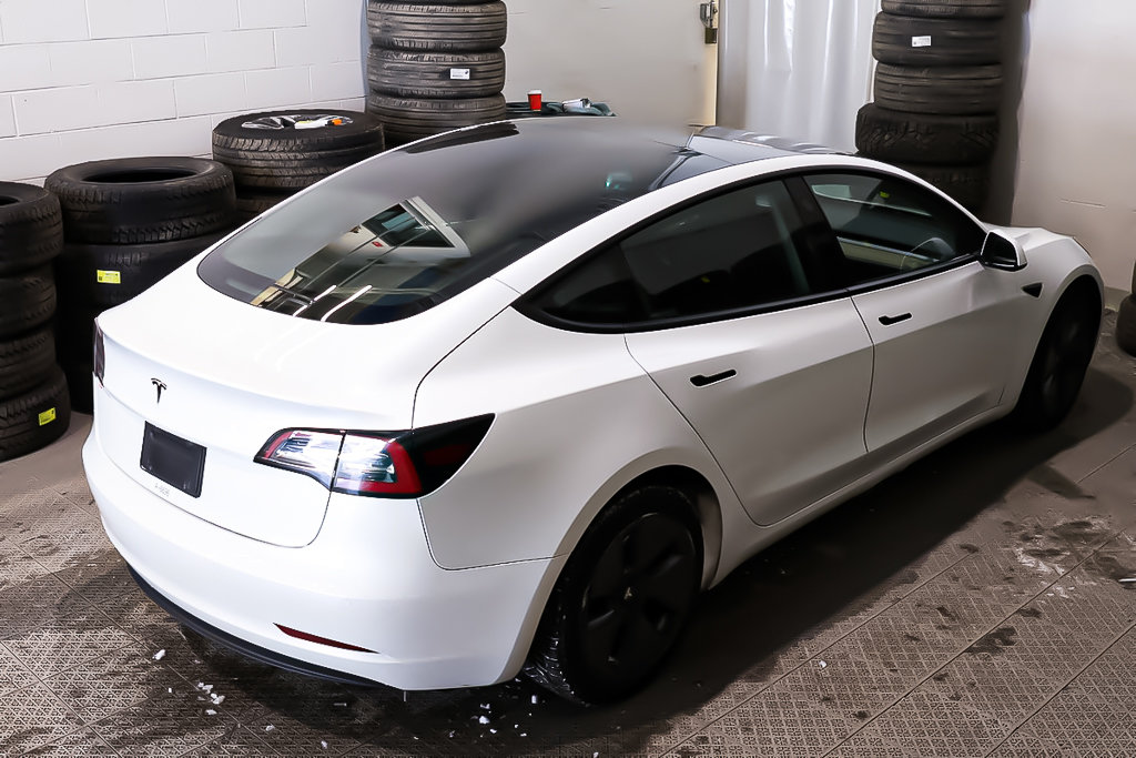 2022 Tesla MODEL 3 SR + TOIT DE VERRE PANO + CAMERA 360 DEGRES in Terrebonne, Quebec - 7 - w1024h768px