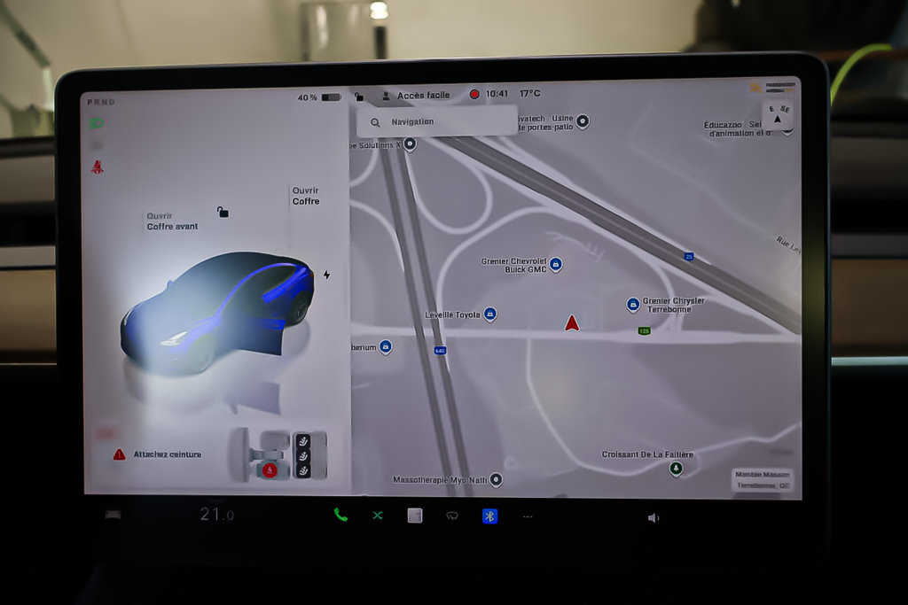 2023 Tesla MODEL 3 RWD + TOIT PANO + CUIR + SUIVI DE VOIE in Terrebonne, Quebec - 22 - w1024h768px