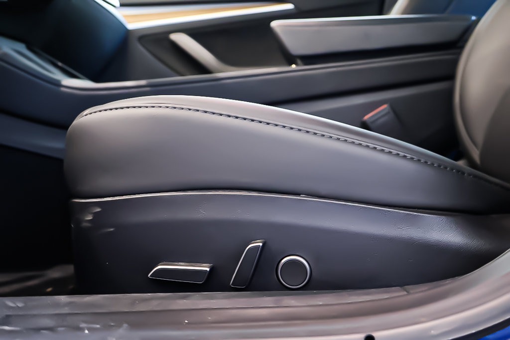 2023 Tesla MODEL 3 RWD + TOIT PANO + CUIR + SUIVI DE VOIE in Terrebonne, Quebec - 13 - w1024h768px