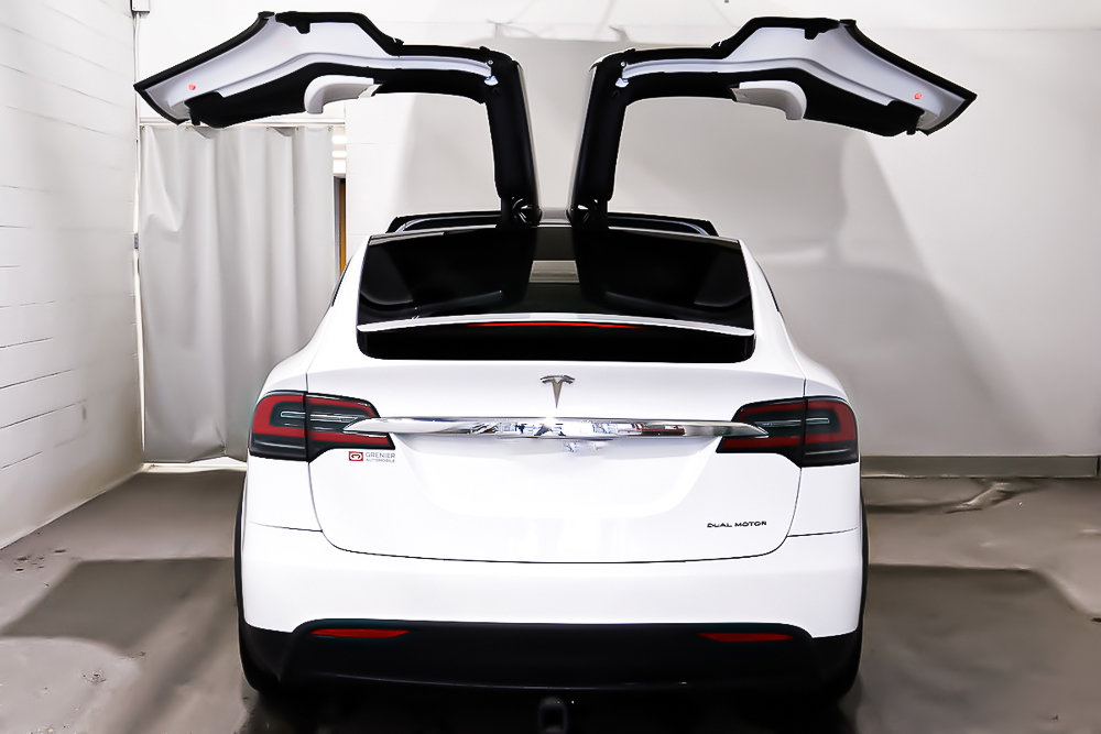 2020 Tesla Model X DUAL MOTOR + LONG RANGE PLUS + CUIR in Terrebonne, Quebec - 7 - w1024h768px
