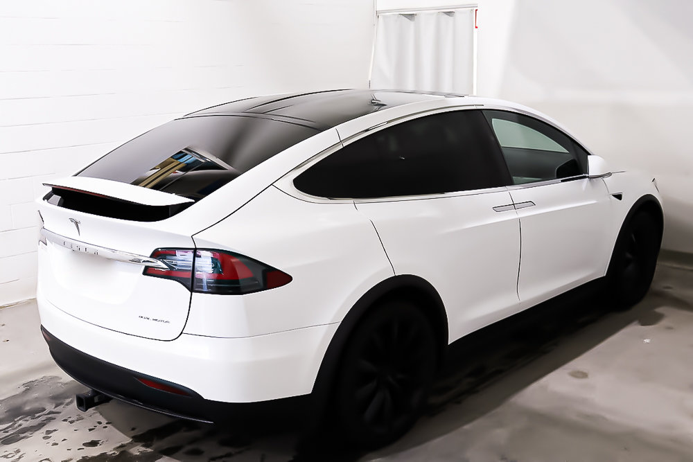 Tesla Model X DUAL MOTOR + LONG RANGE PLUS + CUIR 2020 à Terrebonne, Québec - 9 - w1024h768px