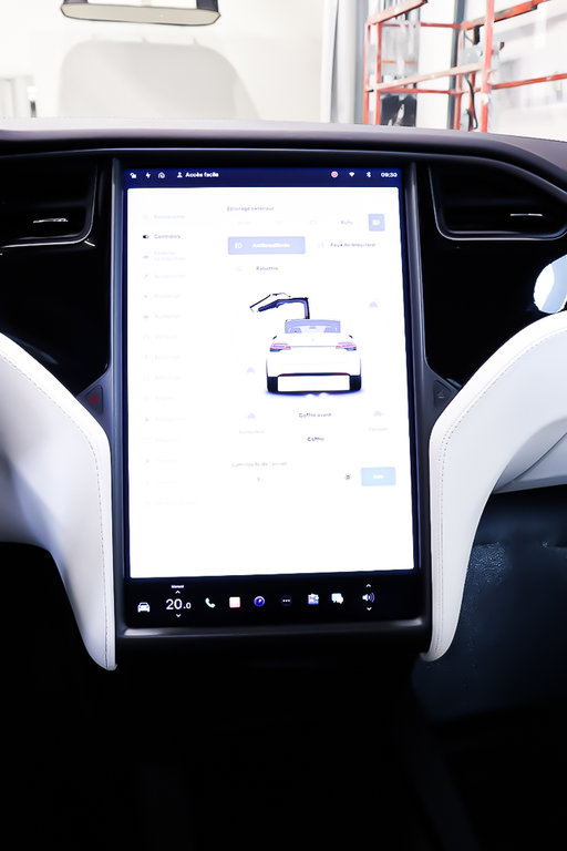 2020 Tesla Model X DUAL MOTOR + LONG RANGE PLUS + CUIR in Terrebonne, Quebec - 22 - w1024h768px
