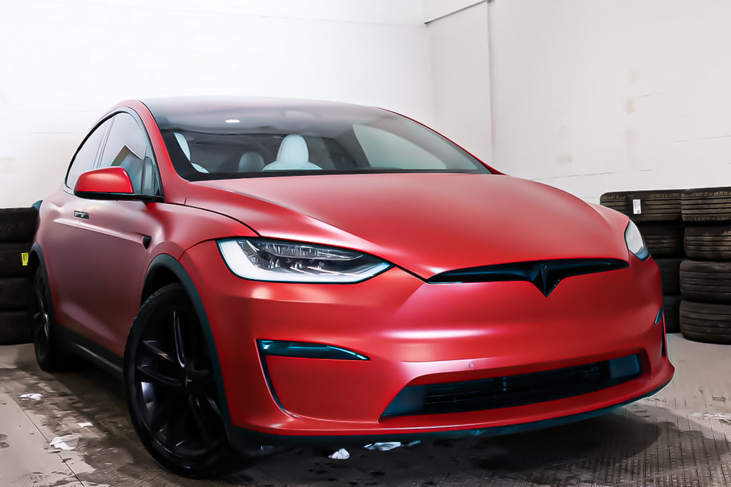 2022 Tesla Model X PLAID + AWD + TOIT DE VERRE + ATTACHE-REMORQUE in Terrebonne, Quebec - 1 - w1024h768px