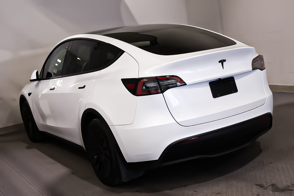 Tesla Model Y SR + FULL ELECTRIQUE + TOIT DE VERRE PANO 2023 à Terrebonne, Québec - 5 - w1024h768px