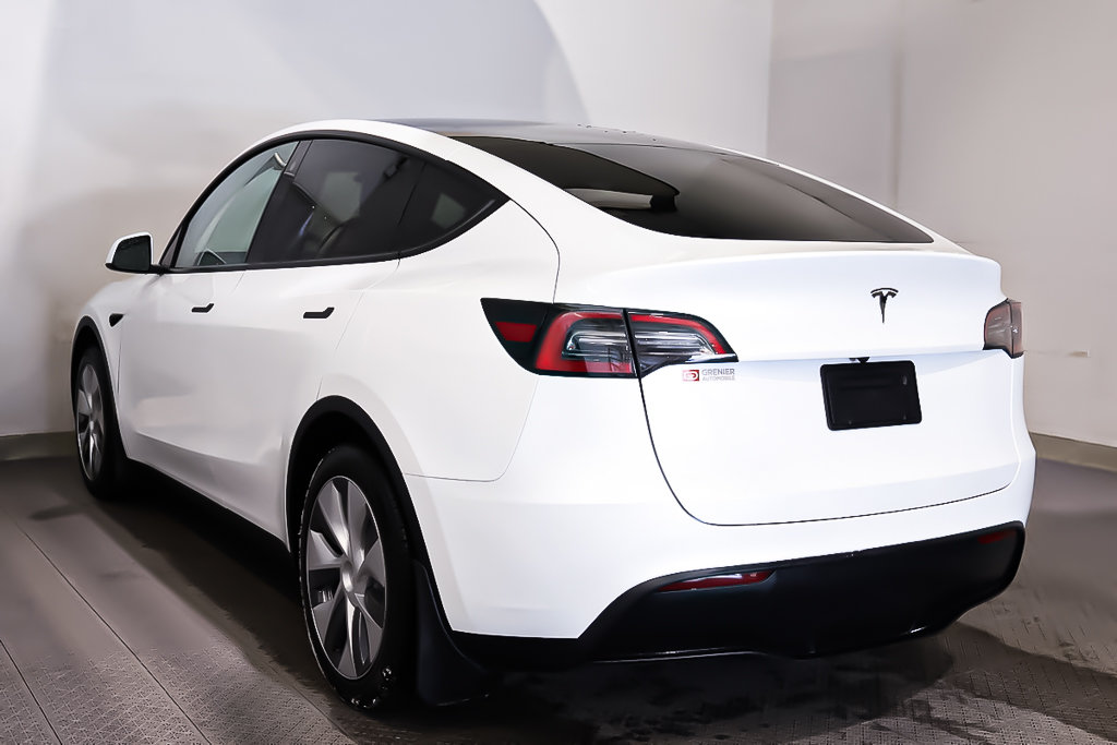 2023 Tesla Model Y SR + RWD + TOIT DE VERRE PANO + CUIR in Terrebonne, Quebec - 5 - w1024h768px