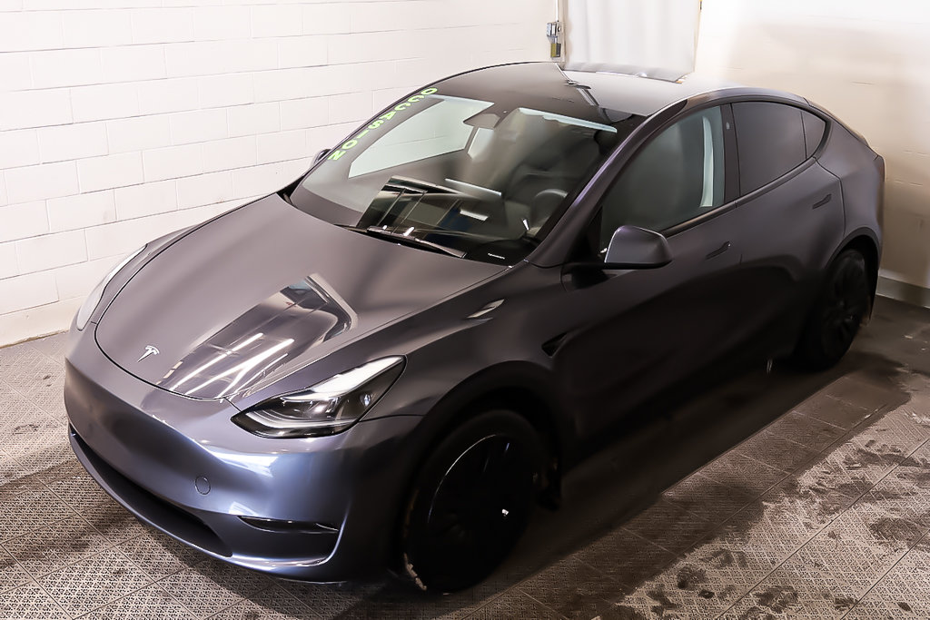 2023 Tesla Model Y SR + RWD + TOIT DE VERRE PANO + CUIR in Terrebonne, Quebec - 3 - w1024h768px