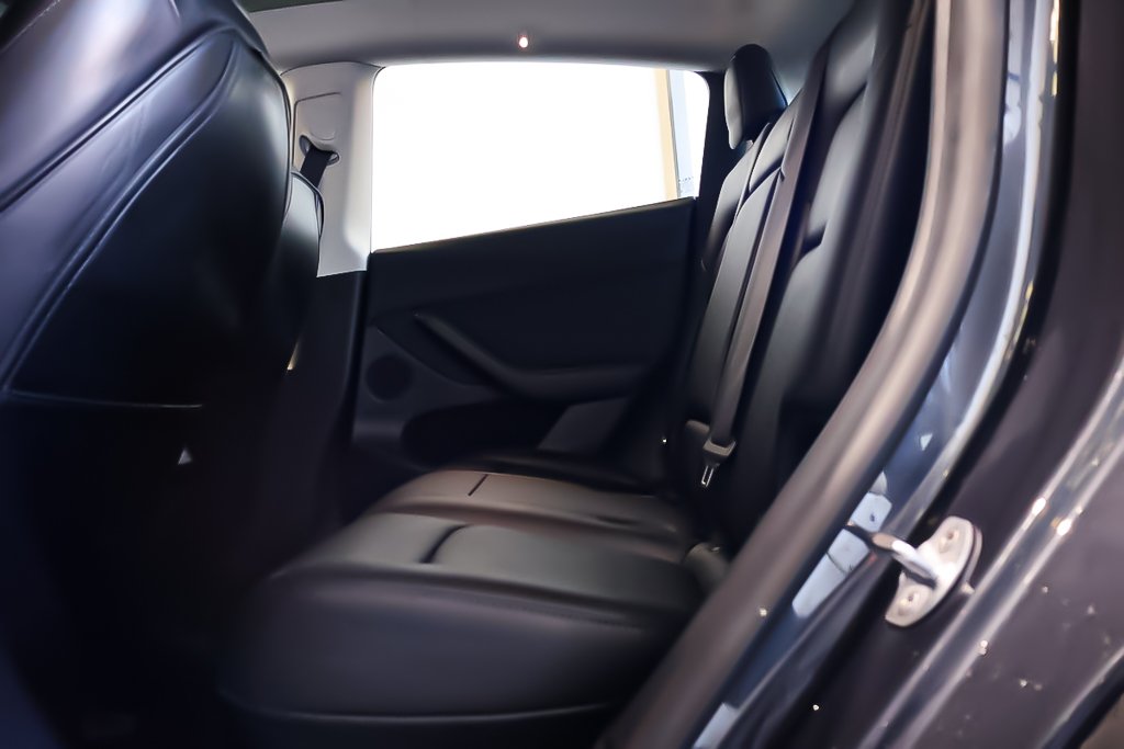 Tesla MODEL Y DUAL MOTOR AWD + LONG RANGE + TOIT DE VERRE PANO 2024 à Terrebonne, Québec - 25 - w1024h768px