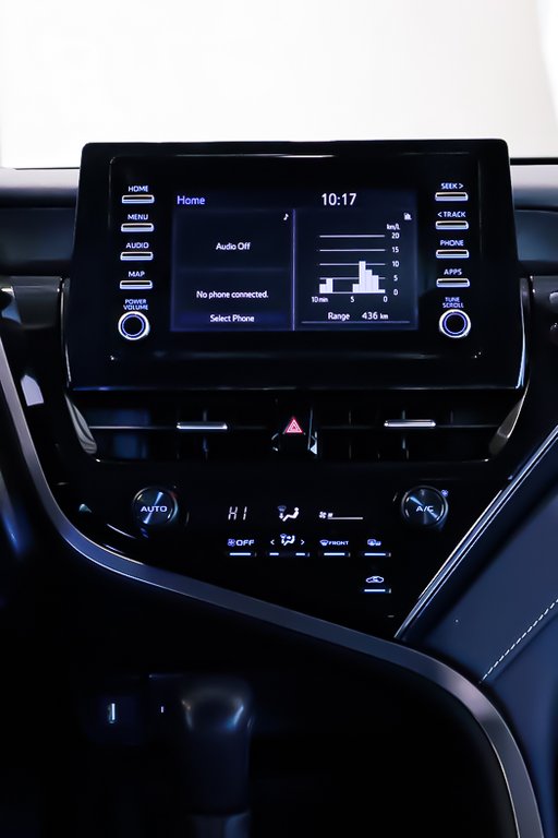 2024 Toyota Camry SE + FWD + CUIR + CARPLAY in Terrebonne, Quebec - 21 - w1024h768px