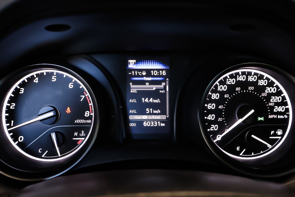 2024 Toyota Camry SE + FWD + CUIR + CARPLAY in Terrebonne, Quebec - 19 - w1024h768px