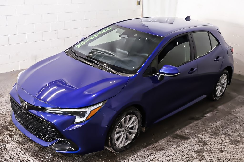 Toyota Corolla HATCHBACK SE PLUS + SIEGES CHAUFFANTS + CARPLAY 2025 à Terrebonne, Québec - 3 - w1024h768px