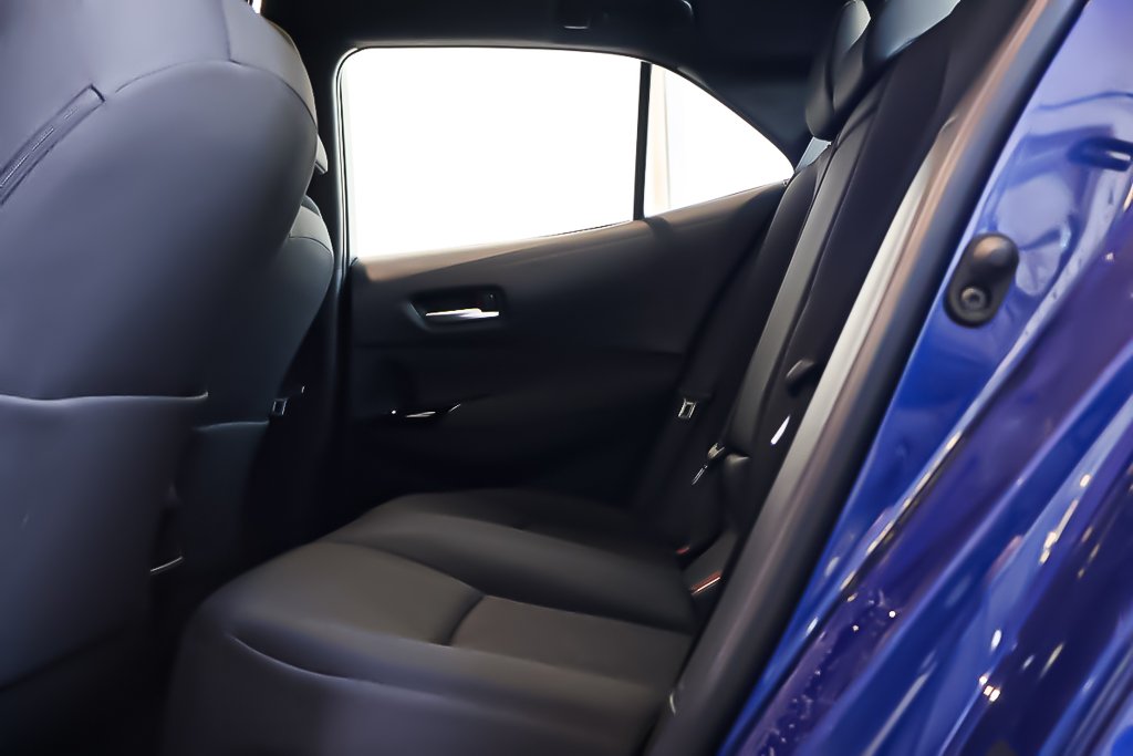 Toyota Corolla HATCHBACK SE PLUS + SIEGES CHAUFFANTS + CARPLAY 2025 à Terrebonne, Québec - 27 - w1024h768px