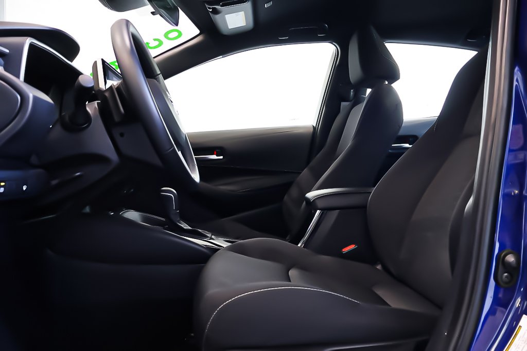 Toyota Corolla HATCHBACK SE PLUS + SIEGES CHAUFFANTS + CARPLAY 2025 à Terrebonne, Québec - 10 - w1024h768px