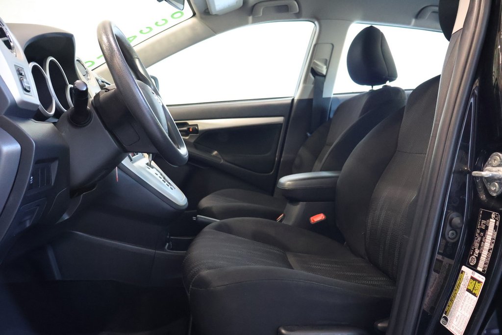 Toyota Matrix AUTOMATIQUE + GROUPE ELECTRIQUE 2014 à Terrebonne, Québec - 10 - w1024h768px