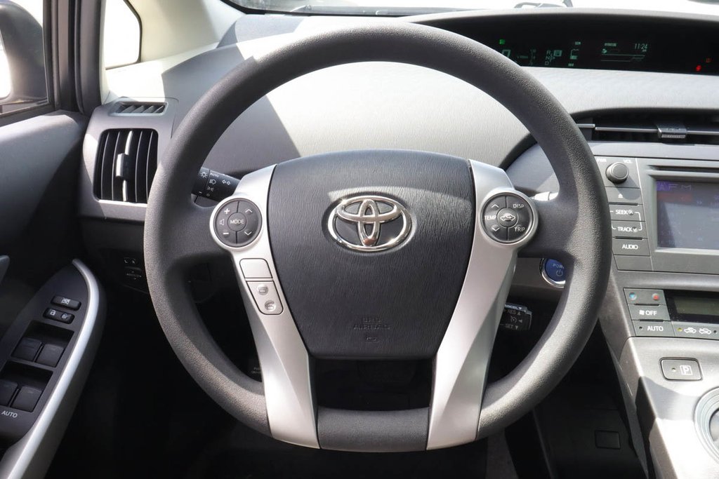 Toyota Prius HYBRIDE + BAS KILO + T/A 2013 à Terrebonne, Québec - 14 - w1024h768px