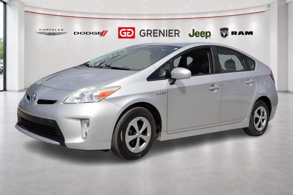Toyota Prius HYBRIDE + BAS KILO + T/A 2013 à Terrebonne, Québec - 3 - w1024h768px