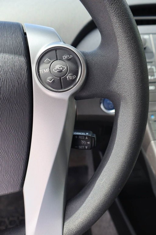 Toyota Prius HYBRIDE + BAS KILO + T/A 2013 à Terrebonne, Québec - 17 - w1024h768px