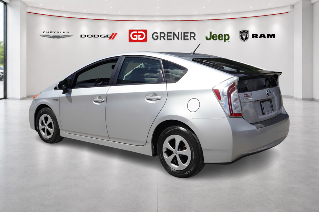 Toyota Prius HYBRIDE + BAS KILO + T/A 2013 à Terrebonne, Québec - 6 - w1024h768px