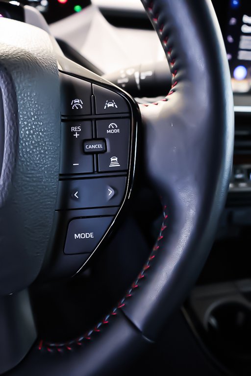 Toyota Prius PRIME SE + HYBRIDE + CARPLAY 2024 à Terrebonne, Québec - 17 - w1024h768px