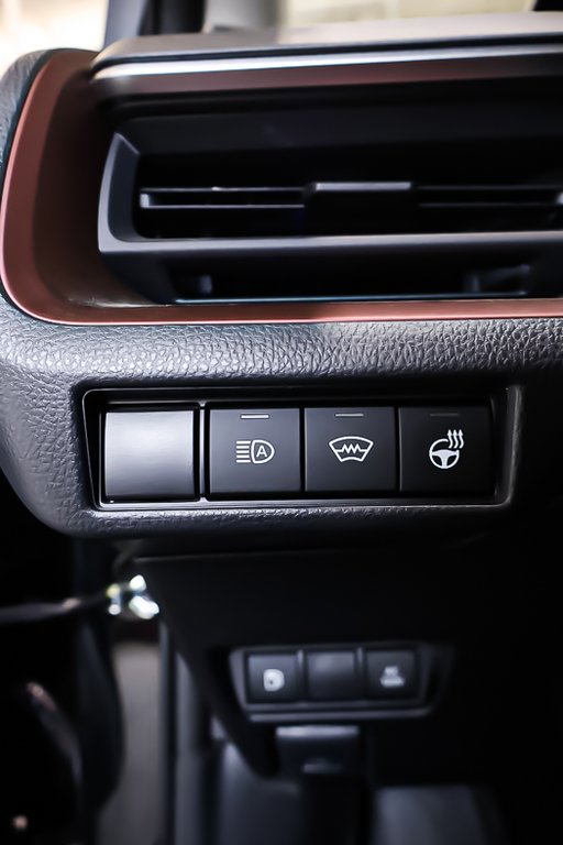 Toyota Prius PRIME SE + HYBRIDE + CARPLAY 2024 à Terrebonne, Québec - 25 - w1024h768px