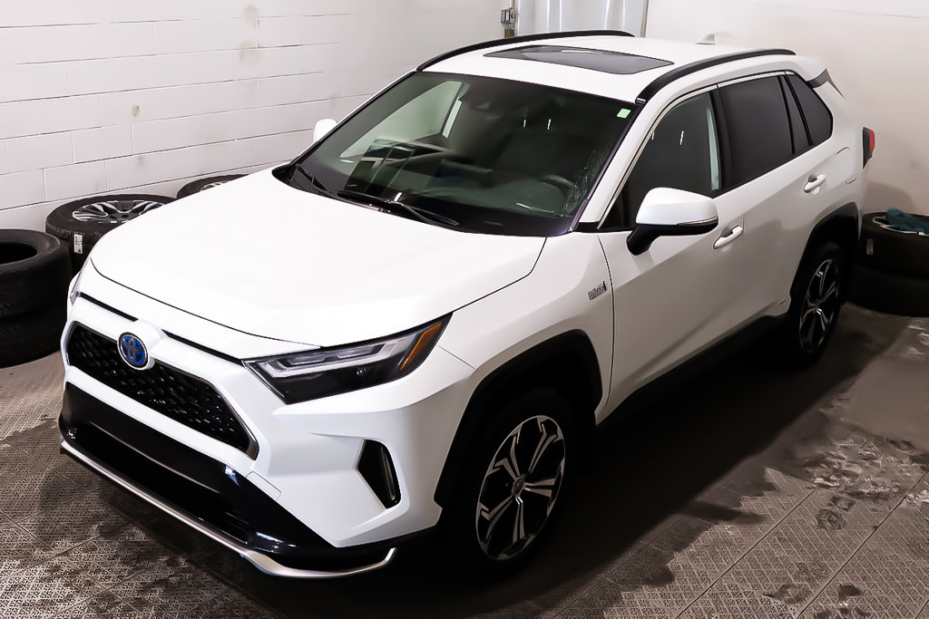 Toyota RAV4 Prime XSE + AWD + TOIT OUVRANT + CARPLAY 2024 à Terrebonne, Québec - 3 - w1024h768px