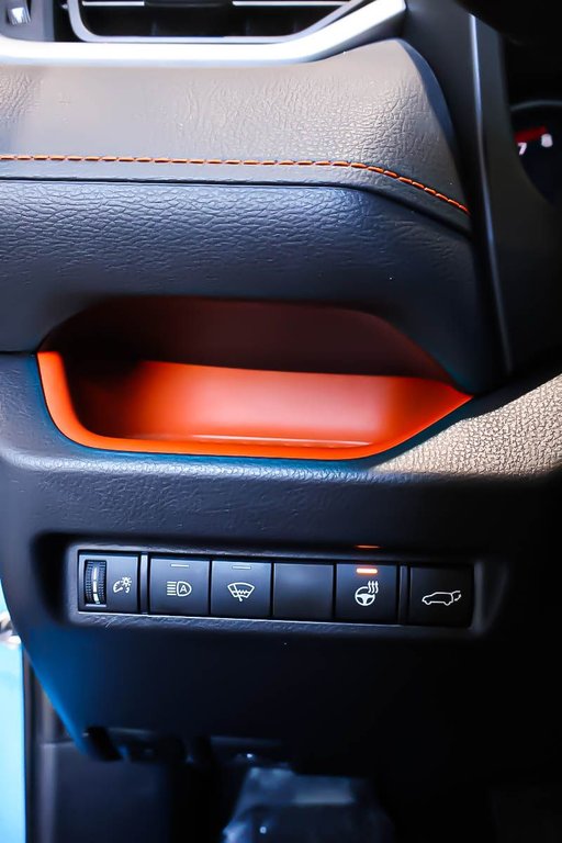 Toyota RAV4 TRAIL + AWD + CUIR + TOIT OUVRANT 2019 à Terrebonne, Québec - 26 - w1024h768px