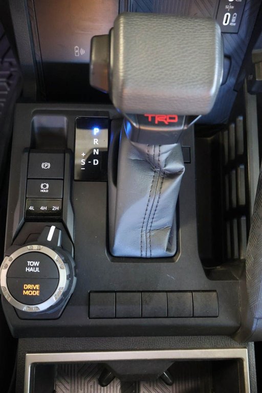 Toyota TACOMA TRD SPORT + + DOUBLE CAB + 4X4 + TOIT OUVRANT 2024 à Terrebonne, Québec - 25 - w1024h768px