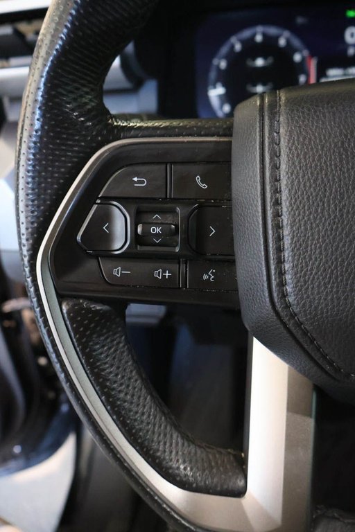 Toyota TACOMA 4X4 + DOUBLE CAB + ATTACHE-REMORQUE 2025 à Terrebonne, Québec - 15 - w1024h768px