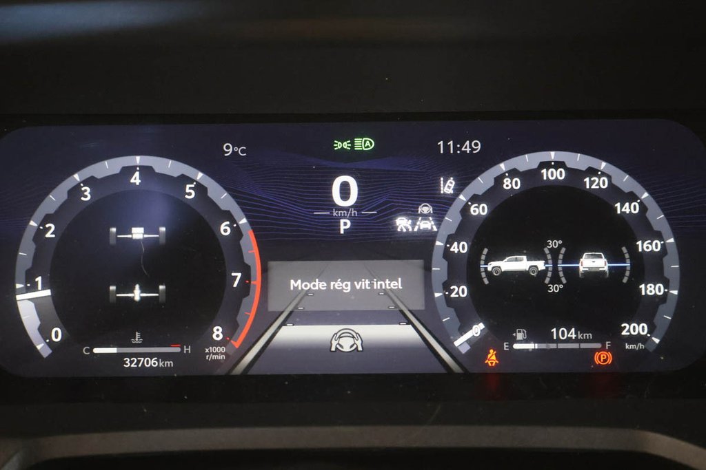 Toyota TACOMA 4X4 + DOUBLE CAB + ATTACHE-REMORQUE 2025 à Terrebonne, Québec - 18 - w1024h768px