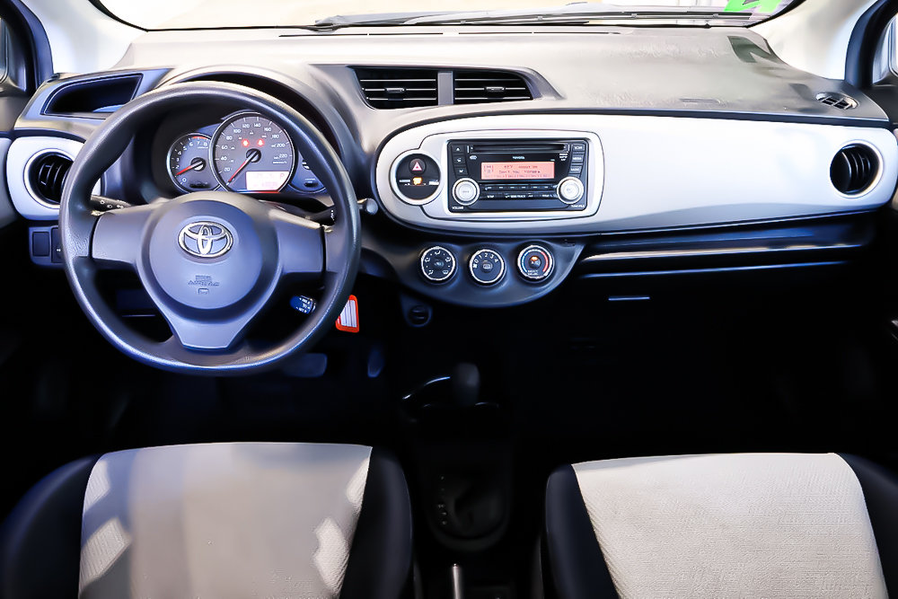 2012 Toyota Yaris LE + AUTOMATIQUE + CLIMATISATION in Terrebonne, Quebec - 13 - w1024h768px