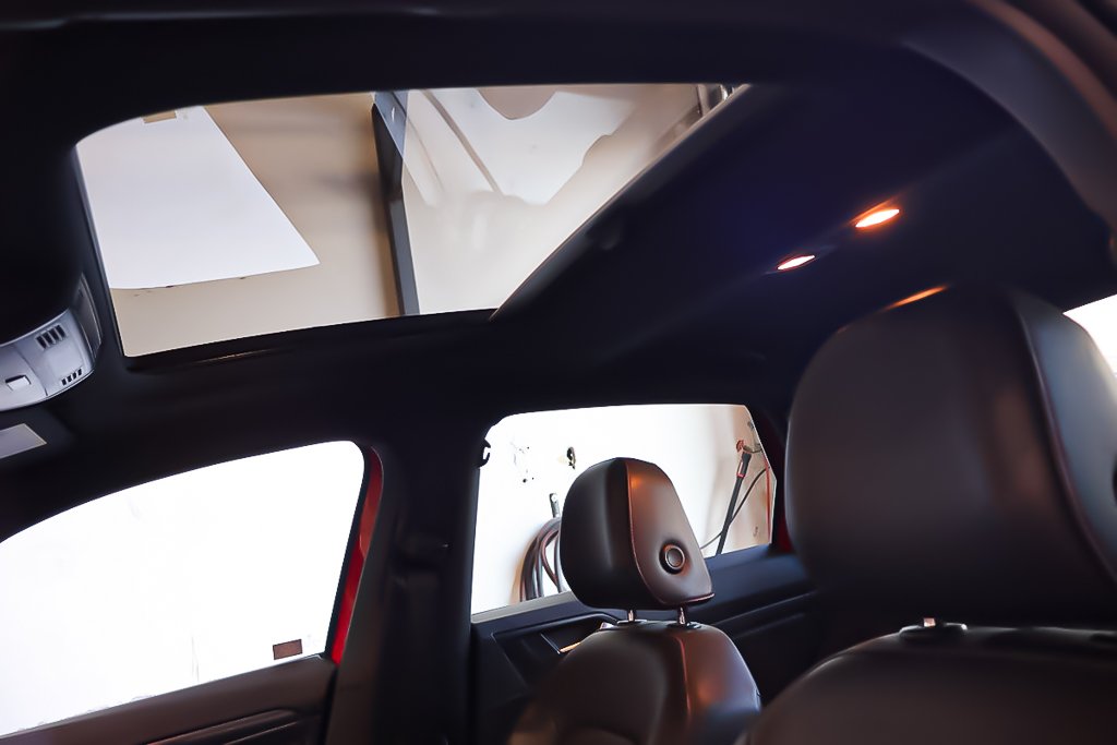 Volkswagen Jetta GLI +  MANUELLE + TOIT OUVRANT 2020 à Terrebonne, Québec - 11 - w1024h768px