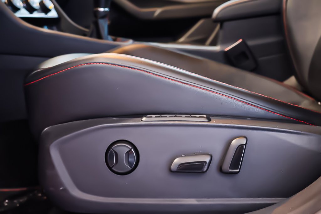 Volkswagen Jetta GLI +  MANUELLE + TOIT OUVRANT 2020 à Terrebonne, Québec - 13 - w1024h768px