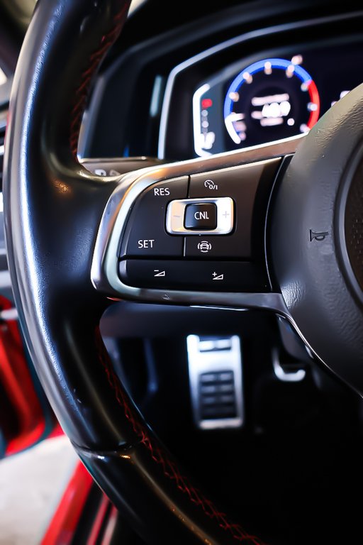 Volkswagen Jetta GLI +  MANUELLE + TOIT OUVRANT 2020 à Terrebonne, Québec - 17 - w1024h768px