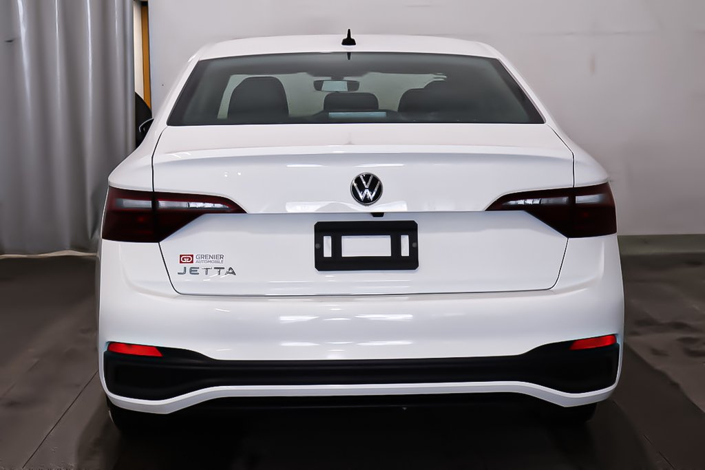 2023 Volkswagen Jetta TRENDLINE + FWD + AUTOMATIQUE in Terrebonne, Quebec - 6 - w1024h768px