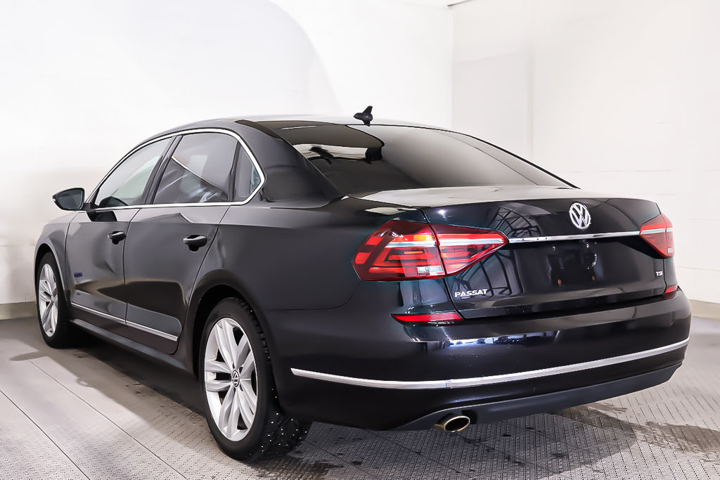 2018 Volkswagen Passat HIGHLINE + TOIT OUVRANT + CUIR + GPS in Terrebonne, Quebec - 7 - w1024h768px