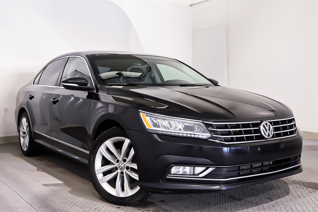 2018 Volkswagen Passat HIGHLINE + TOIT OUVRANT + CUIR + GPS in Terrebonne, Quebec - 1 - w1024h768px