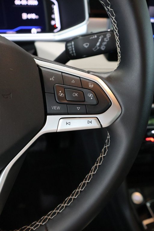 2025 Volkswagen TAOS COMFORTLINE + AWD + SIEGES ET VOLANT CHAUFFANTS in Terrebonne, Quebec - 13 - w1024h768px