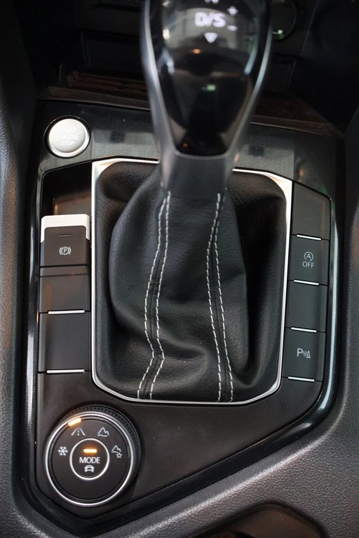2025 Volkswagen TAOS COMFORTLINE + AWD + SIEGES ET VOLANT CHAUFFANTS in Terrebonne, Quebec - 19 - w1024h768px