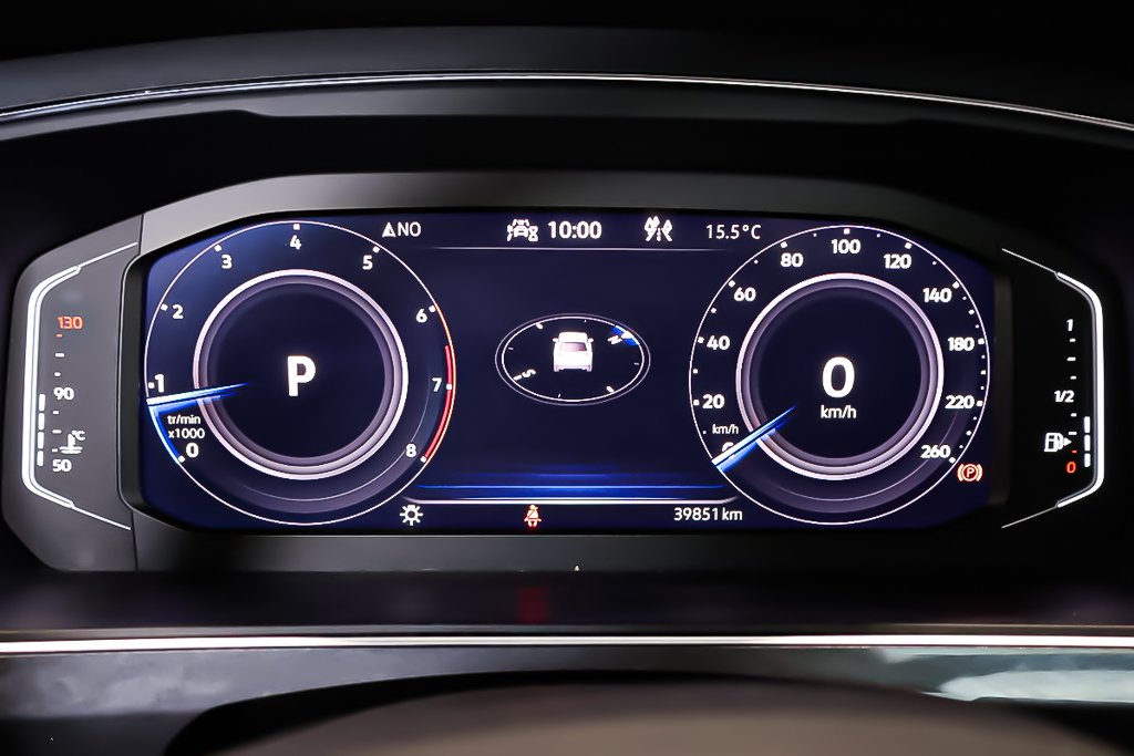 2021 Volkswagen Tiguan R-LINE + AWD + TOIT OUVRANT PANO in Terrebonne, Quebec - 19 - w1024h768px