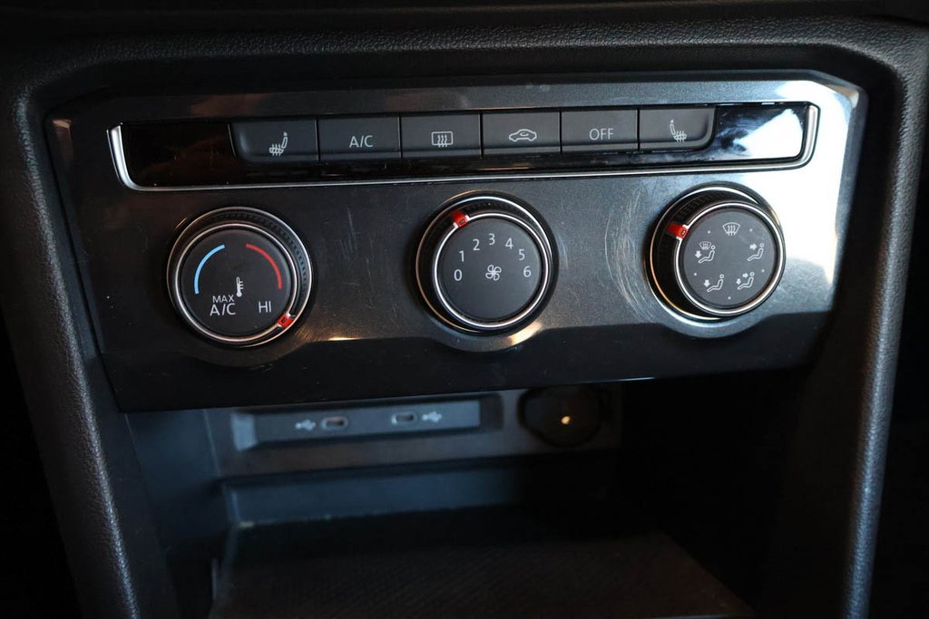 2024 Volkswagen TIGUAN TRENDLINE + AWD + DÉMARREUR + CARPLAY in Terrebonne, Quebec - 22 - w1024h768px