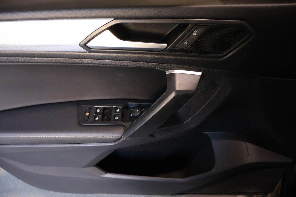2024 Volkswagen TIGUAN TRENDLINE + AWD + DÉMARREUR + CARPLAY in Terrebonne, Quebec - 26 - w1024h768px