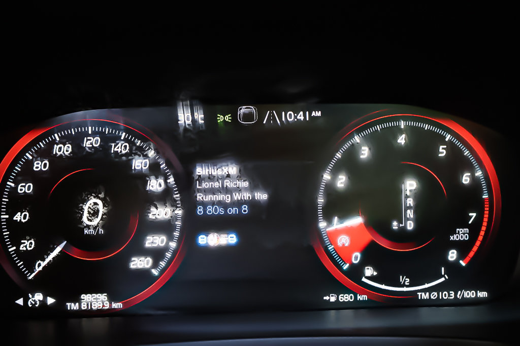 Volvo V90 T6 R-DESIGN + AWD + TOIT OUVRANT PANO 2018 à Terrebonne, Québec - 21 - w1024h768px