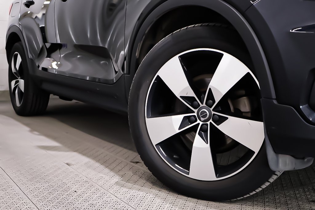 Volvo XC40 T5 MOMENTUM + AWD + TOIT OUVRANT PANORAMIQUE 2022 à Terrebonne, Québec - 9 - w1024h768px