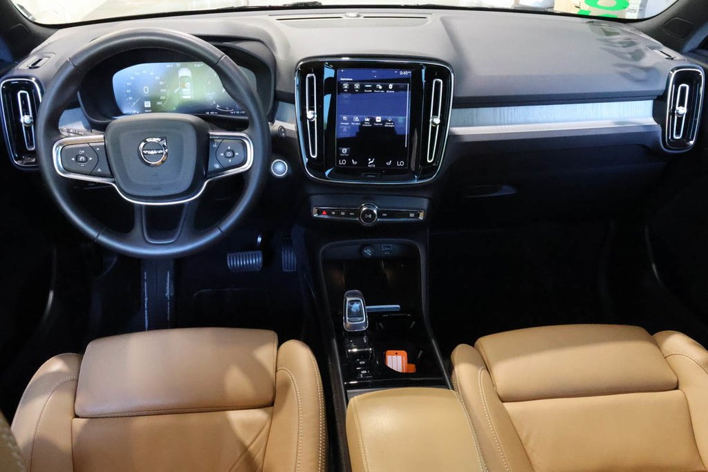 Volvo XC40 INSCRIPTION T5 + AWD + TOIT OUVRANT PANO 2022 à Terrebonne, Québec - 14 - w1024h768px