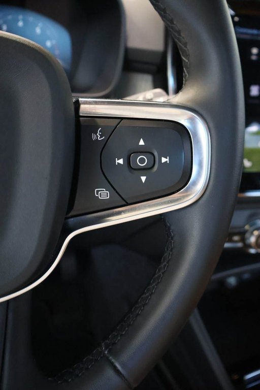 Volvo XC40 INSCRIPTION T5 + AWD + TOIT OUVRANT PANO 2022 à Terrebonne, Québec - 18 - w1024h768px
