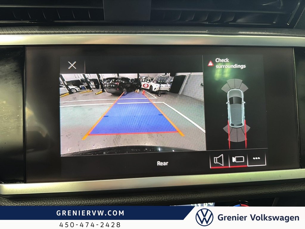 2022 Audi Q3 Komfort 45, Cuir, Toit, Mags 19'' in Mascouche, Quebec - 16 - w1024h768px