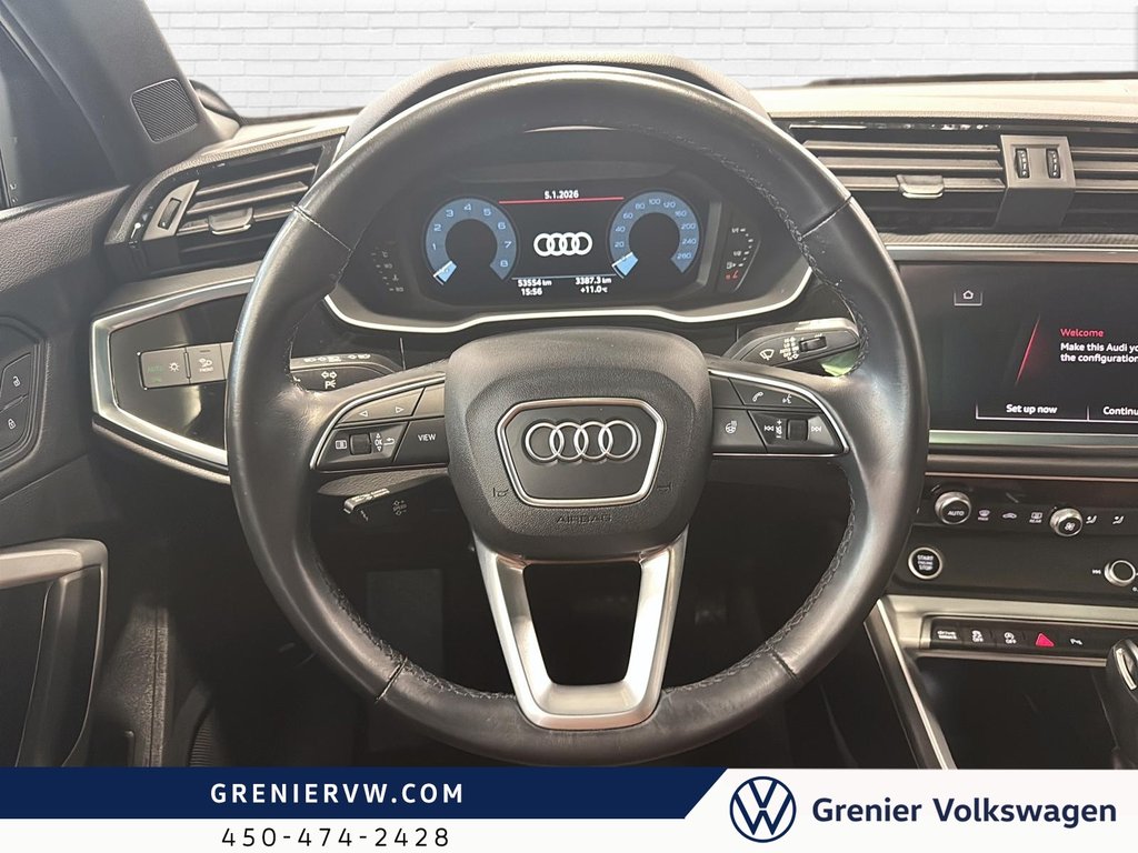 2022 Audi Q3 Komfort, Cuir, Toit, Carplay in Terrebonne, Quebec - 13 - w1024h768px